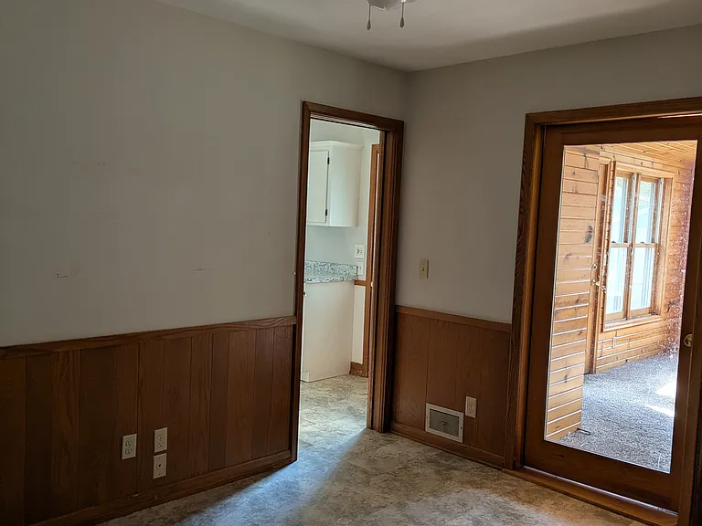 6316 Tingdale Ave — Photo 13