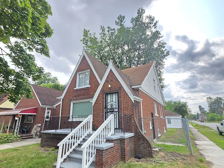 14975 Cheyenne St — Photo 2
