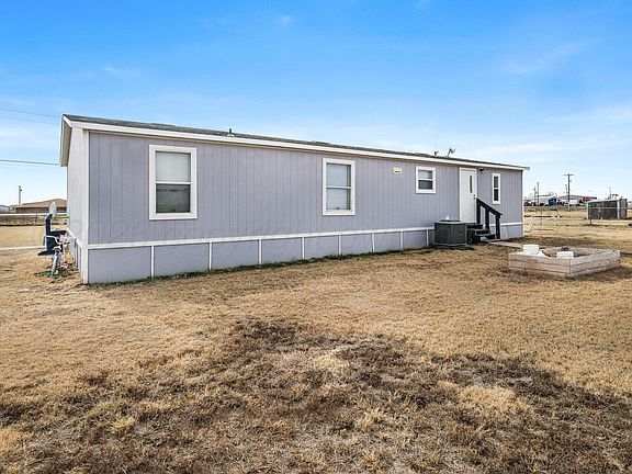 3rd image of 5800 W McCormick Rd