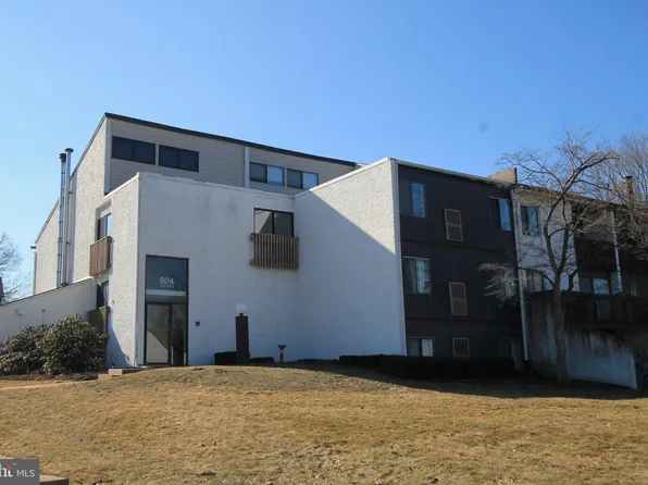 804 Stratford Dr APT 23, State College, PA 16801