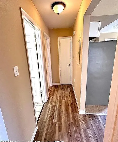 1213 Lori Ln — Photo 7