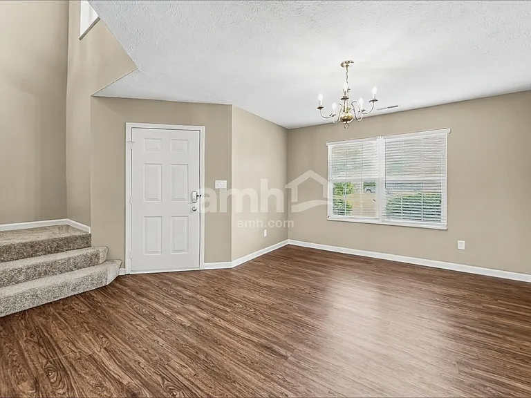 10827 Tanbark Dr — Photo 8