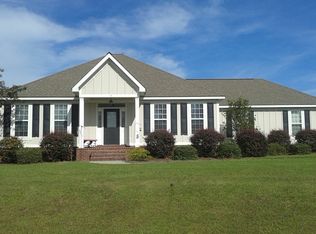 5 Marys Ln SE, Moultrie, GA 31788