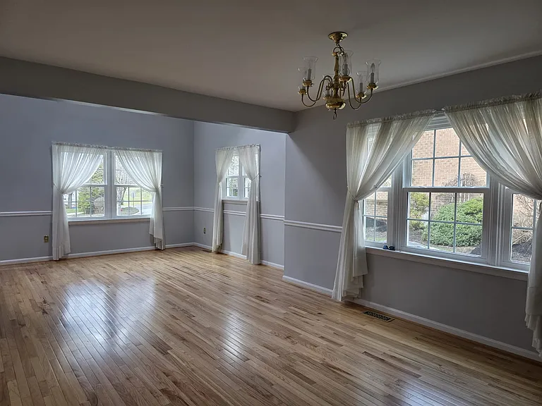 4226 Nantucket Dr — Photo 4