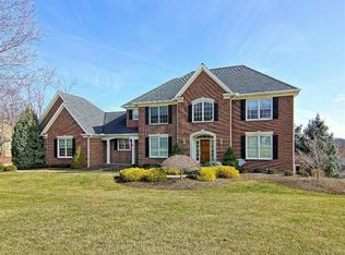 6540 Wyndwatch Dr, Anderson Twp, OH 45230