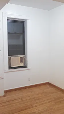 Rented by Lexington Properties LLC | media 7