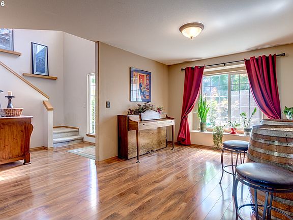 4th image of 18214 SE 20th Way