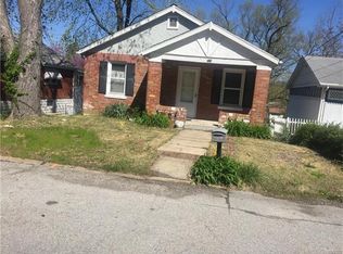 229 Ruggles Rd, Saint Louis, MO 63135