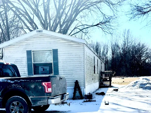 1248 Keith St, Plainwell, MI 49080