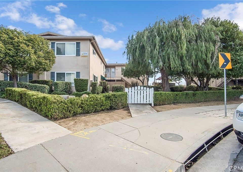 1st image of 2884 La Salle Ave