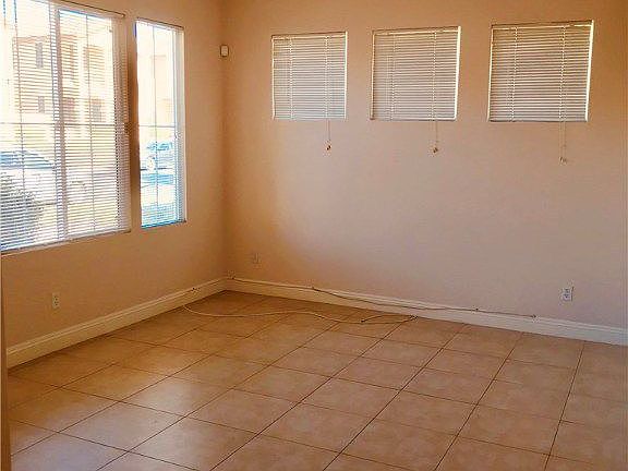 5th image of 4433 Nestos Valley Ave #0
