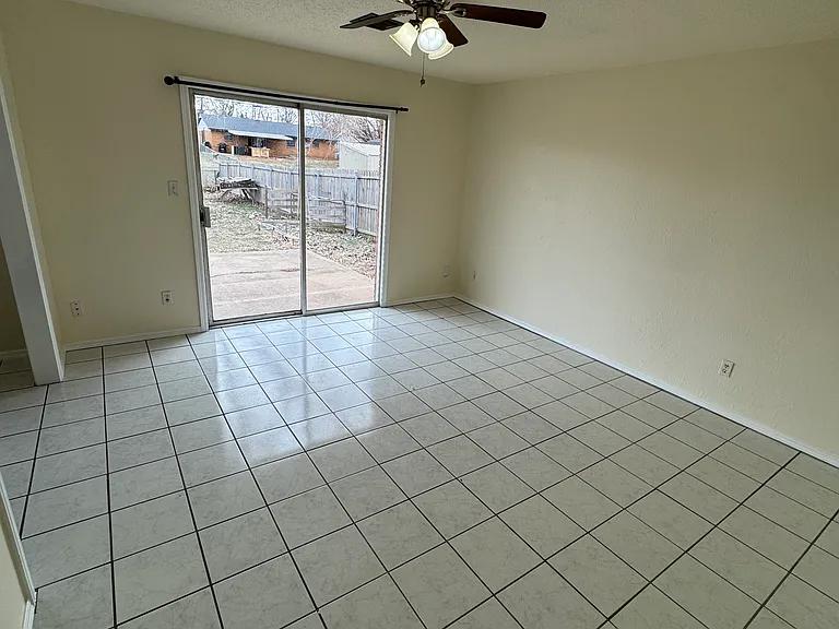7720 S Miller Blvd — Photo 3