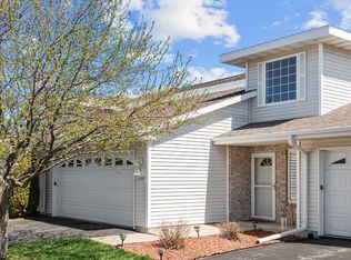 3190 White Tail Ln UNIT E, Oshkosh, WI 54904