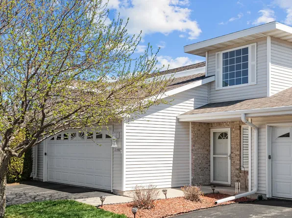 3190 White Tail Ln Unit E, Oshkosh, WI 54904