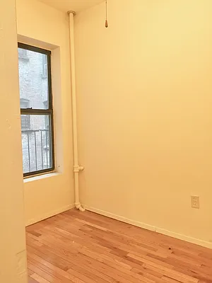 Sold by Grand & Co. | media 23