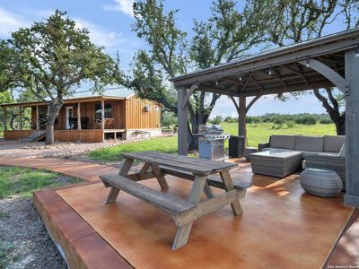 2491 Round Mountain Sandy Rd., Johnson City, TX, 78636