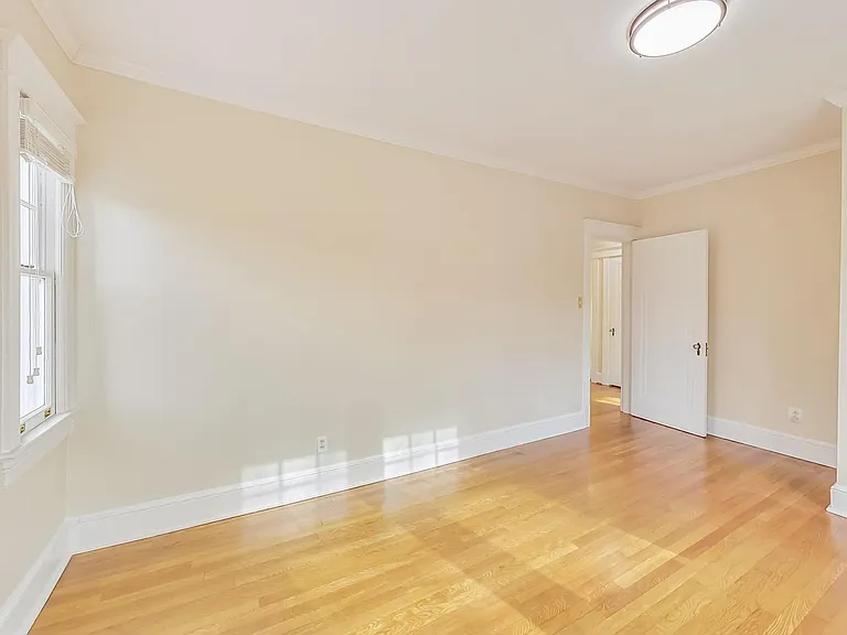 4509 Highland Ave — Photo 35