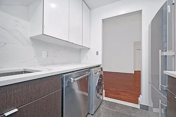 Rented by Keller Williams NYC | media 35
