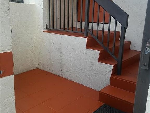 4th image of 1508 Congressional Way #1508