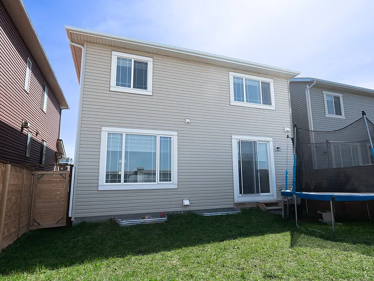 111 Cityside Ct NE — Photo 18
