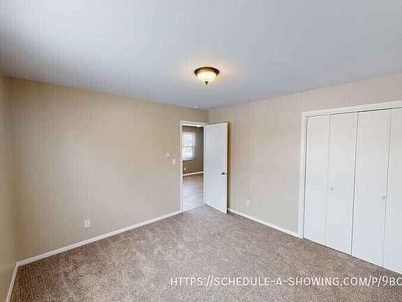 4th image of 403 E Park St APT 32