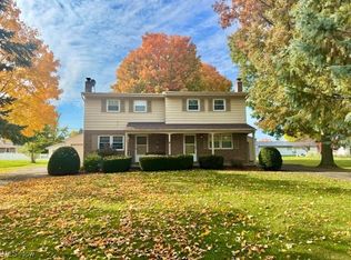3592 Boettler St NE, Canton, OH 44721