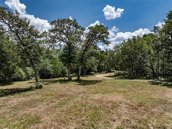3rd image of 1126 Abel Rd
