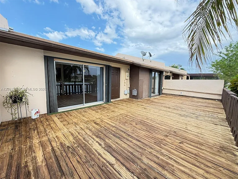 11760 SW 123rd Ave #0 — Photo 25