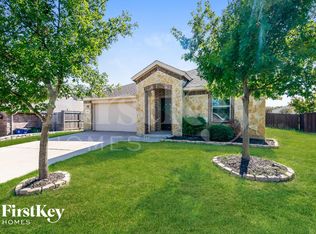 203 Old Spanish Trl, Waxahachie, TX 75167