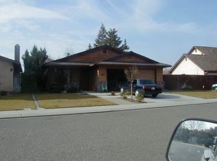 1123 Eagle Ln, Manteca, CA 95337