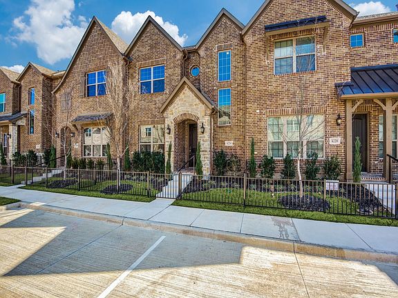 2nd image of 6234 Rainbow Valley Pl