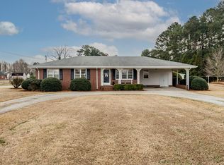 5144 Wayne Memorial Dr, Goldsboro, NC 27534