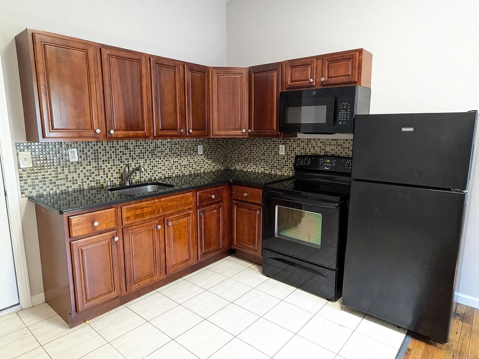 1 bed, 500 sqft, $1,150 — Photo 1