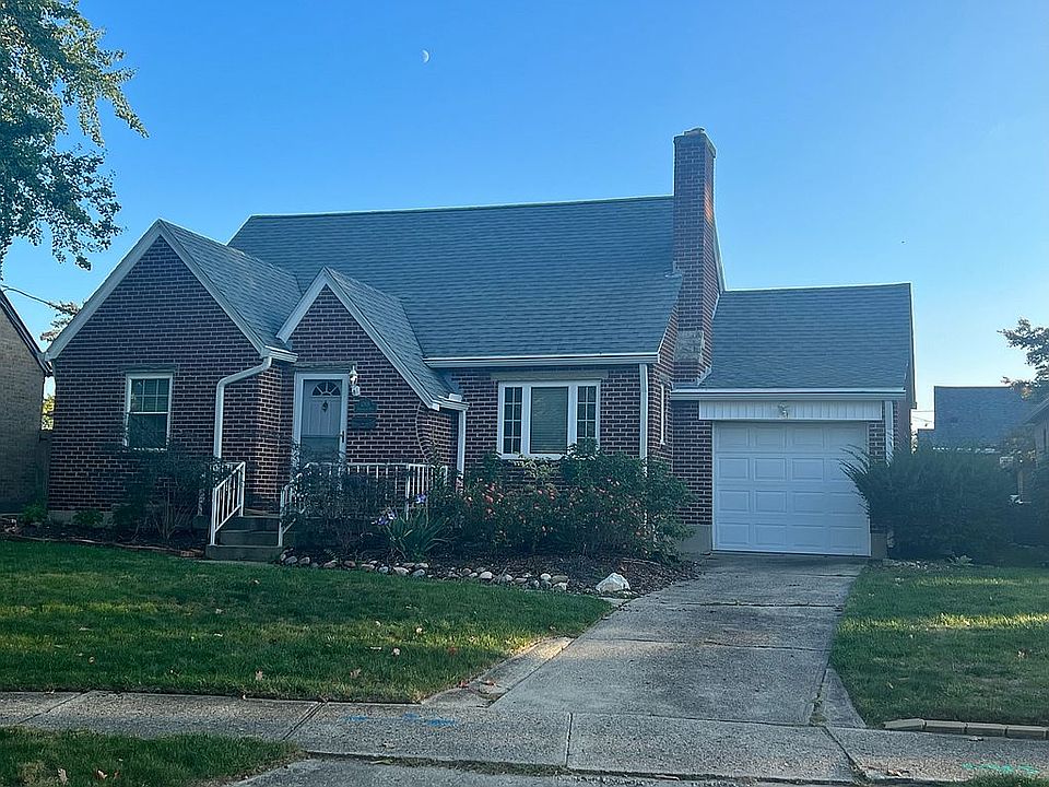 1st image of 1208 Broadview Blvd