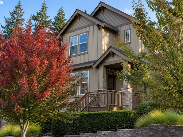 9349 SW Chopin Ln, Portland, OR 97225