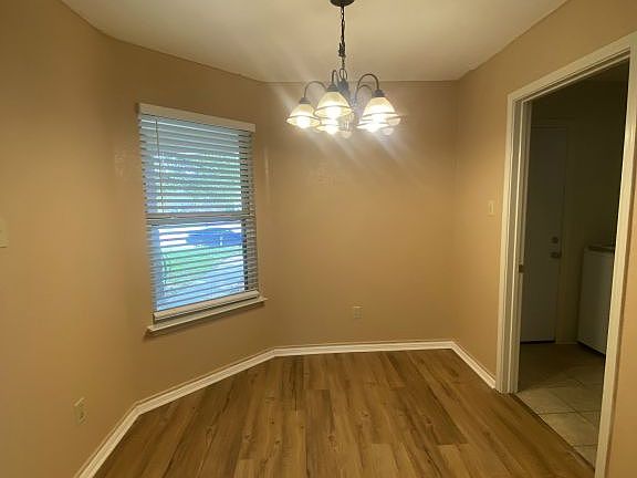 4th image of 1810 Mattie Dr