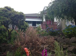 1822 8th Ave W, Seattle, WA 98119