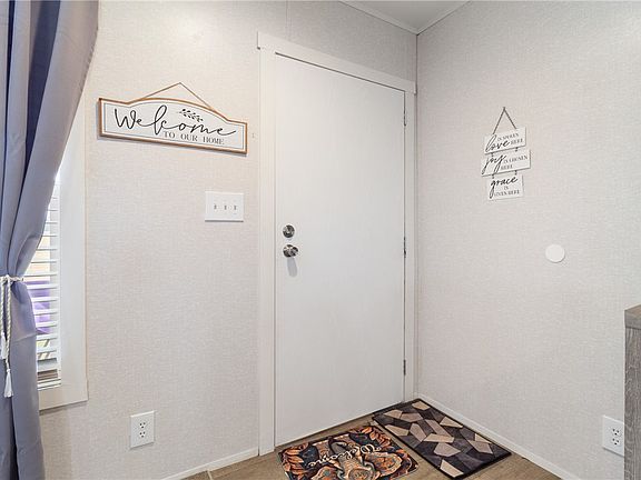2nd image of 7456 Catalina Hill Ct