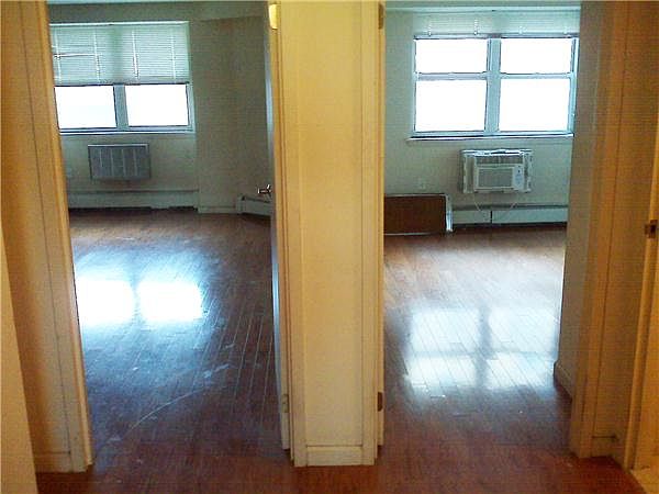 2nd image of 15 W 116th St APT 7C