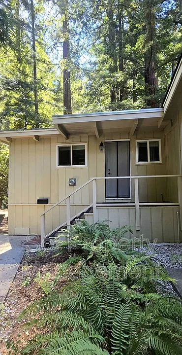 14255 Highway 9