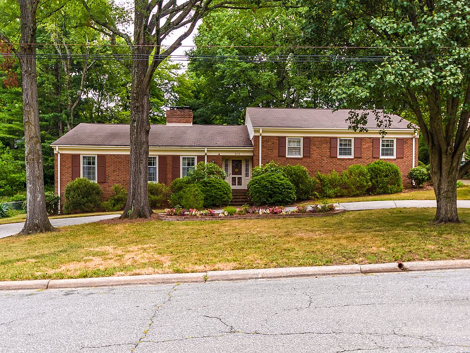 1st image of 602 Elmwood Drive
