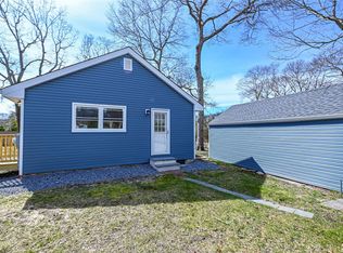 28B Lynncliff Rd, Hampton Bays, NY 11946