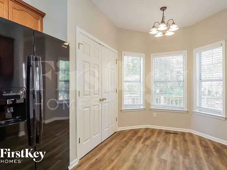 623 Shelby Forest Trl — Photo 7
