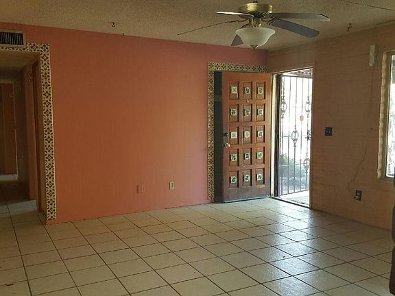 4th image of 634 W Paseo Norteno
