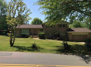 707 11th Ave NW, Arab, AL 35016