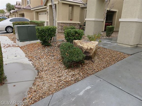 2nd image of 309 Snow Dome Ave