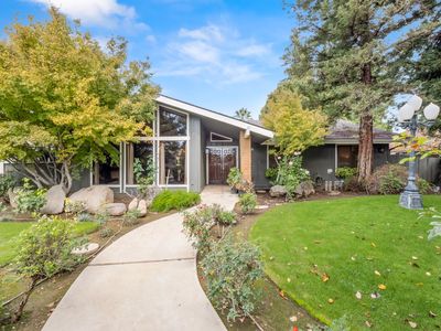 5041 E Townsend Ave, Fresno, CA, 93727