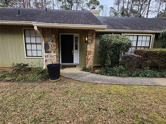 3rd image of 6926 Timbers Ct E