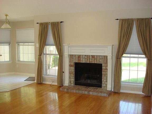 4th image of 11218 Crossland Dr
