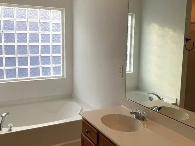 8740 Chalkstone Rd — Photo 6